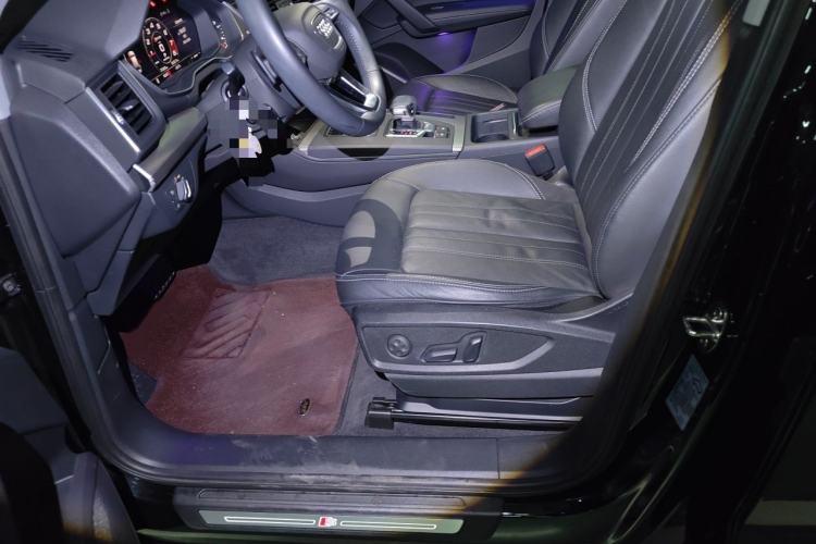 Used Audi Q5L 2020 45 TFSI Prestige Fashion Model Left Front Seat