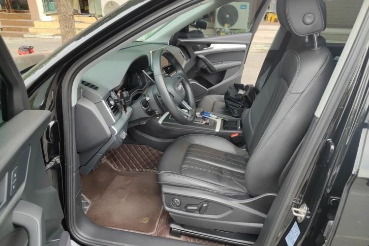Used Audi Q5L 2020 Updated 40 TFSI Prestige Fashion Edition Left Front Seat