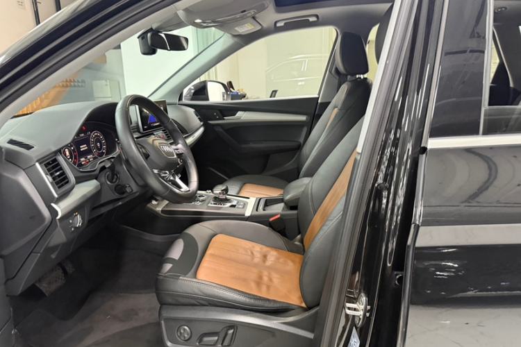 Used Audi Q5L 2020 Updated 40 TFSI Prestige Fashion Edition Left Front Seat