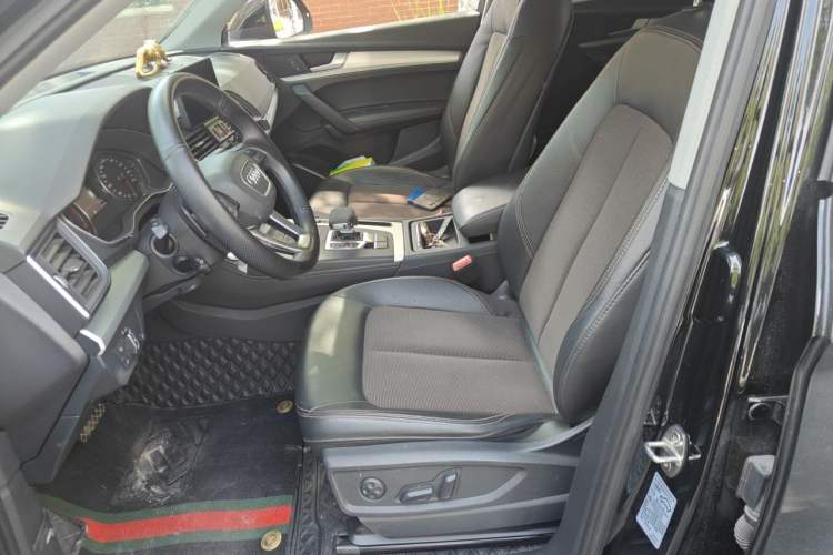 Used Audi Q5L 2020 40 TFSI Prestige Edition Left Front Seat