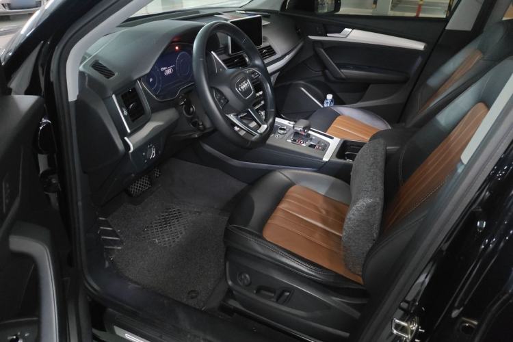 Used Audi Q5L 2020 Updated 40 TFSI Prestige Fashion Edition Left Front Seat
