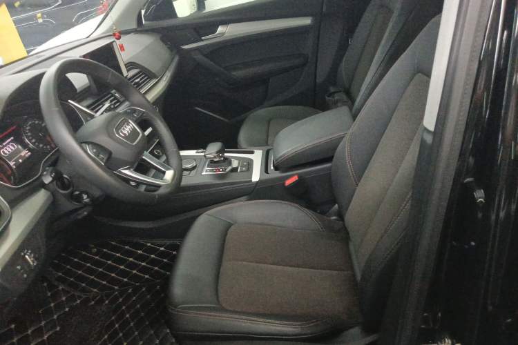 Used Audi Q5L 2020 40 TFSI Prestige Edition Left Front Seat