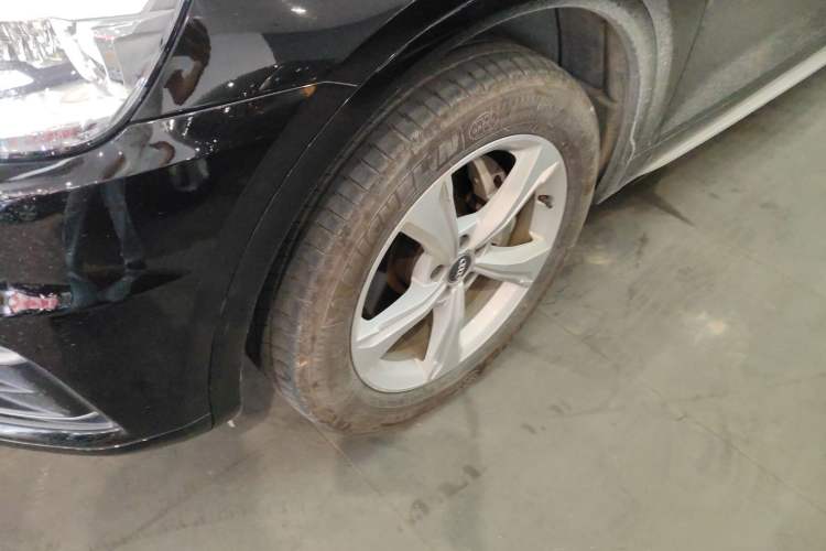 Used Audi Q5L 2020 Revised 40 TFSI Prestige Edition Left Front Wheel Hub