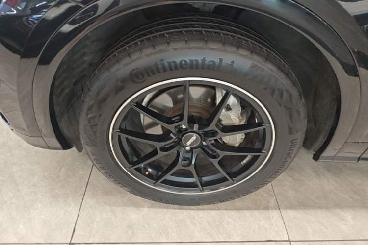 Used Audi Q5L 2020 40 TFSI Prestige Fashion Edition Left Front Wheel Hub