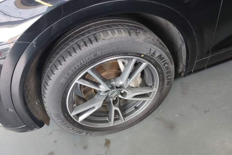 Used Audi Q5L 2020 45 TFSI Prestige Fashion Model Left Front Wheel Hub