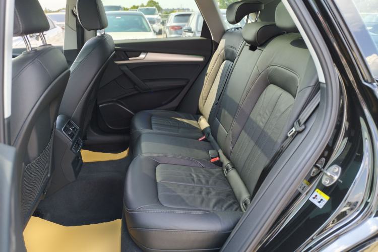 Used Audi Q5L 2020 Updated 40 TFSI Prestige Fashion Edition Left Rear Seat