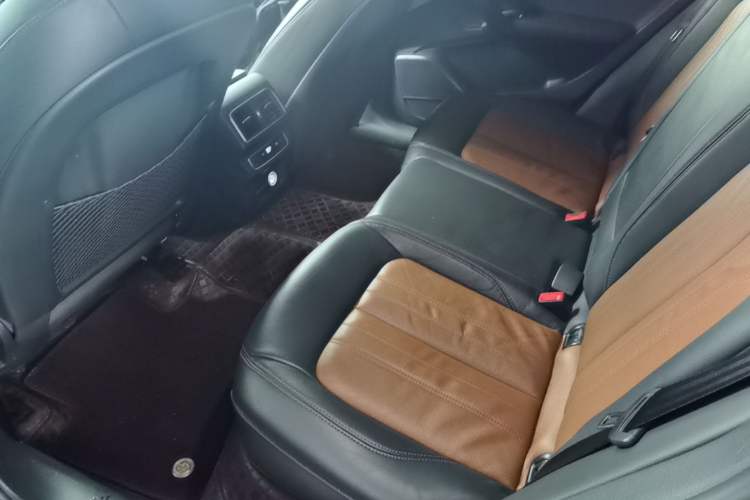 Used Audi Q5L 2020 40 TFSI Prestige Fashion Edition Left Rear Seat