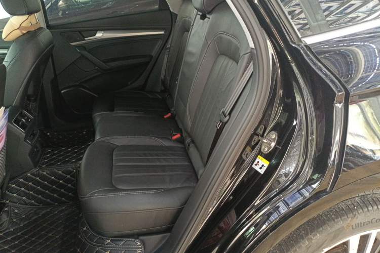 Used Audi Q5L 2020 45 TFSI Prestige Fashion Model Left Rear Seat