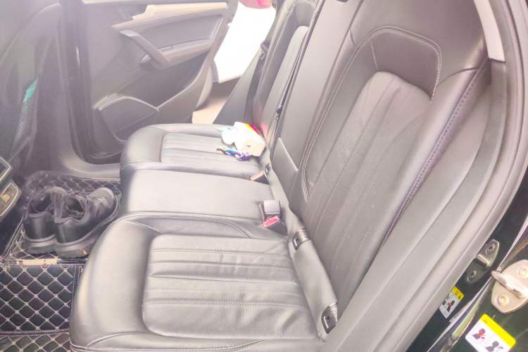 Used Audi Q5L 2020 Updated 40 TFSI Prestige Fashion Edition Left Rear Seat