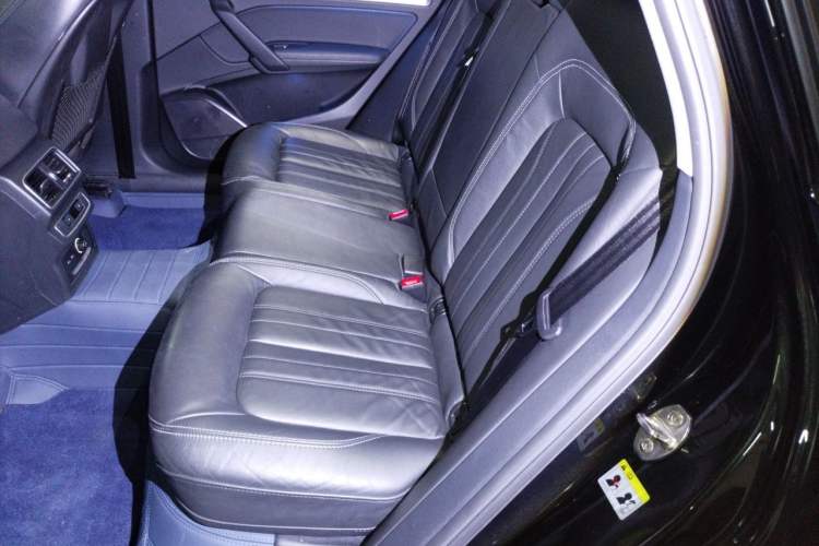 Used Audi Q5L 2020 Updated 40 TFSI Prestige Fashion Edition Left Rear Seat