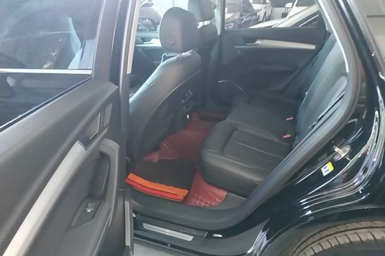 Used Audi Q5L 2020 Updated 40 TFSI Prestige Fashion Edition Left Rear Seat