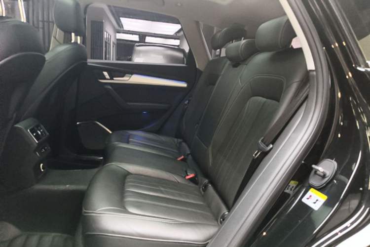 Used Audi Q5L 2020 Updated 40 TFSI Prestige Fashion Edition Left Rear Seat