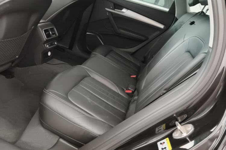 Used Audi Q5L 2020 Updated 40 TFSI Prestige Fashion Edition Left Rear Seat