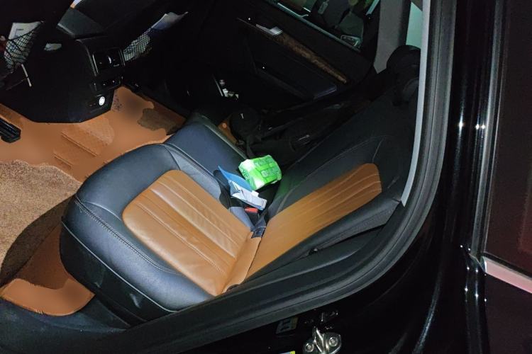 Used Audi Q5L 2020 45 TFSI Prestige Fashion Model Left Rear Seat
