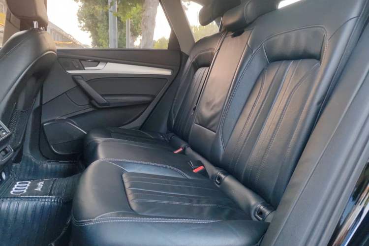 Used Audi Q5L 2020 Updated 40 TFSI Prestige Fashion Edition Left Rear Seat