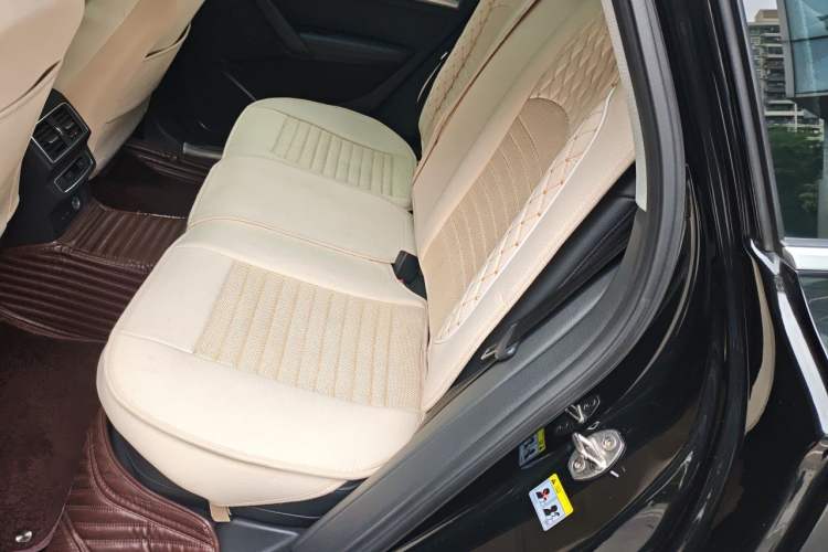 Used Audi Q5L 2020 45 TFSI Prestige Fashion Model Left Rear Seat