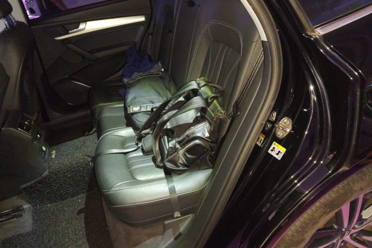Used Audi Q5L 2020 40 TFSI Prestige Fashion Edition Left Rear Seat