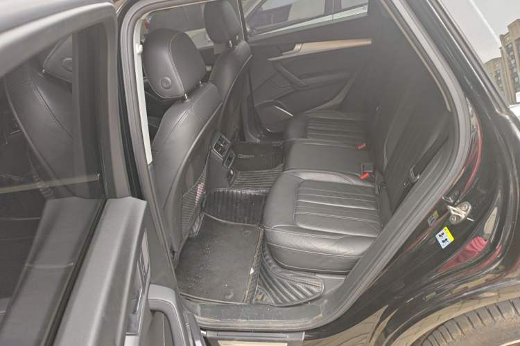 Used Audi Q5L 2020 40 TFSI Prestige Fashion Edition Left Rear Seat