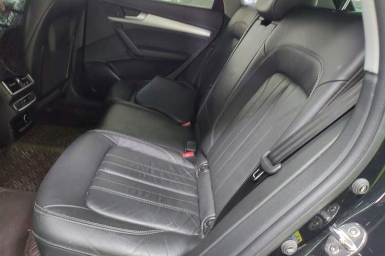 Used Audi Q5L 2020 Updated 40 TFSI Prestige Fashion Edition Left Rear Seat