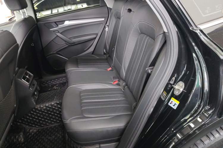 Used Audi Q5L 2020 45 TFSI Prestige Fashion Model Left Rear Seat