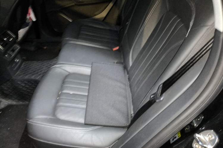 Used Audi Q5L 2020 40 TFSI Prestige Fashion Edition Left Rear Seat