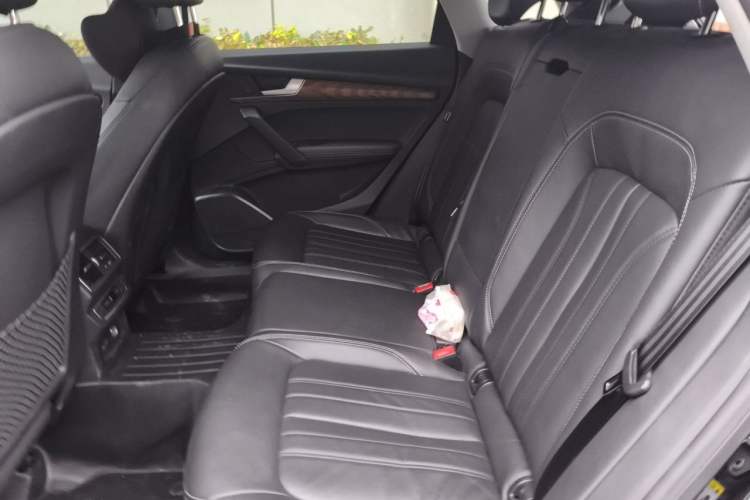 Used Audi Q5L 2020 Updated 40 TFSI Prestige Fashion Edition Left Rear Seat