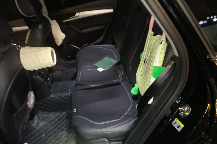 Used Audi Q5L 2020 40 TFSI Prestige Edition Left Rear Seat