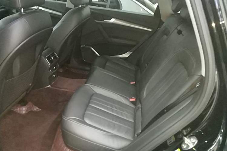 Used Audi Q5L 2020 45 TFSI Prestige Fashion Model Left Rear Seat