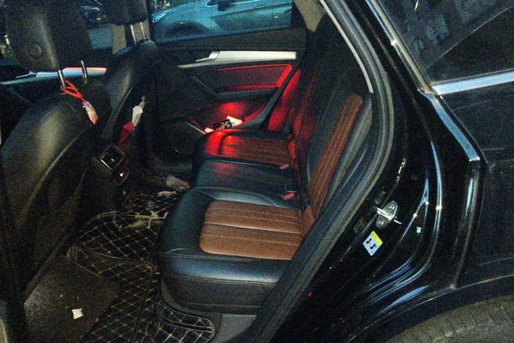 Used Audi Q5L 2020 40 TFSI Prestige Fashion Edition Left Rear Seat