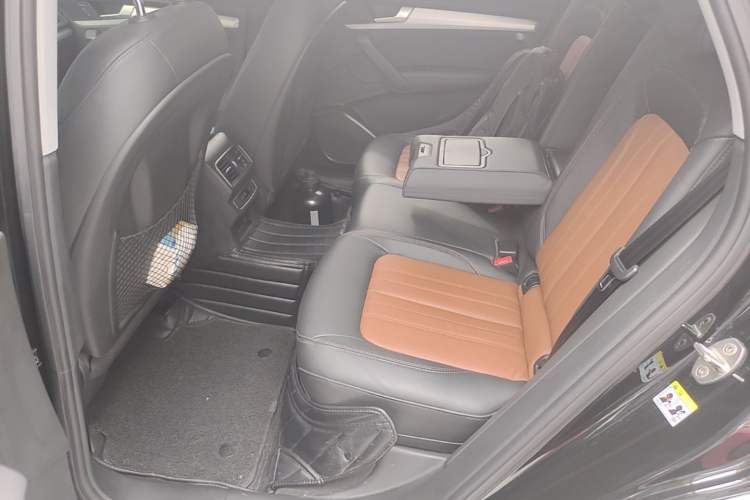 Used Audi Q5L 2020 Updated 40 TFSI Prestige Fashion Edition Left Rear Seat
