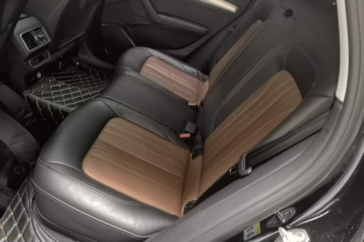 Used Audi Q5L 2020 Updated 40 TFSI Prestige Fashion Edition Left Rear Seat