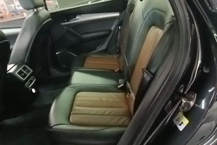 Used Audi Q5L 2020 Updated 40 TFSI Prestige Fashion Edition Left Rear Seat