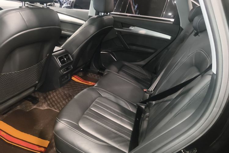 Used Audi Q5L 2020 Updated 40 TFSI Prestige Fashion Edition Left Rear Seat