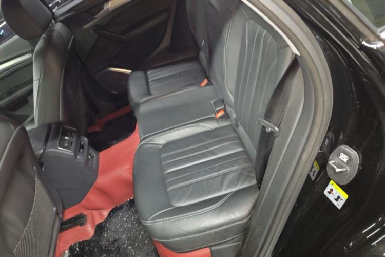 Used Audi Q5L 2020 45 TFSI Prestige Fashion Model Left Rear Seat