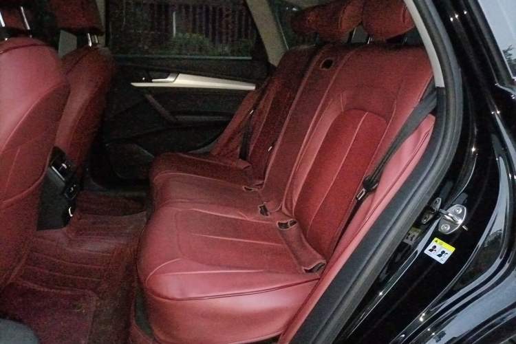 Used Audi Q5L 2020 40 TFSI Prestige Fashion Edition Left Rear Seat