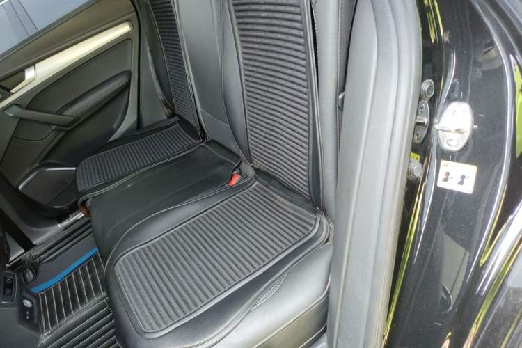 Used Audi Q5L 2020 Updated 40 TFSI Prestige Fashion Edition Left Rear Seat
