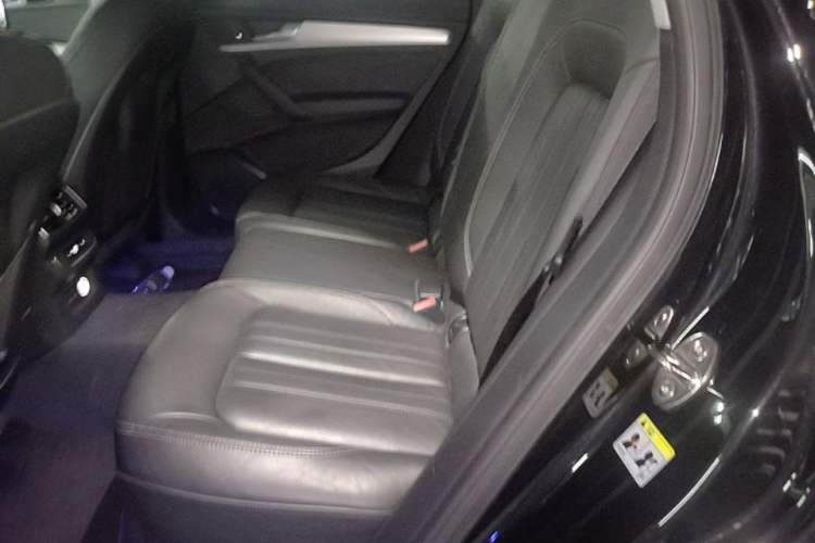 Used Audi Q5L 2020 Updated 40 TFSI Prestige Fashion Edition Left Rear Seat