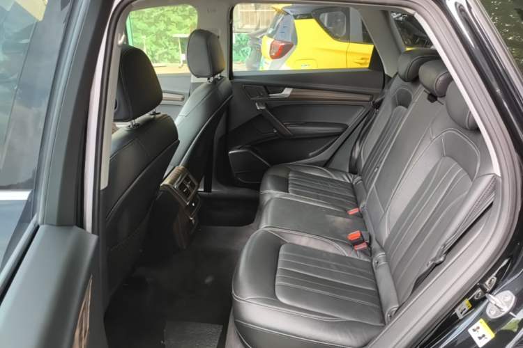 Used Audi Q5L 2020 Updated 40 TFSI Prestige Fashion Edition Left Rear Seat