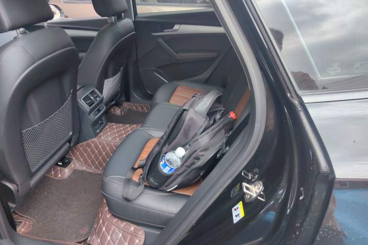 Used Audi Q5L 2020 Updated 40 TFSI Prestige Fashion Edition Left Rear Seat