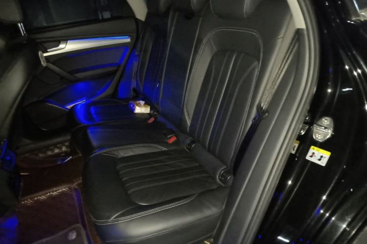 Used Audi Q5L 2020 Updated 40 TFSI Prestige Fashion Edition Left Rear Seat