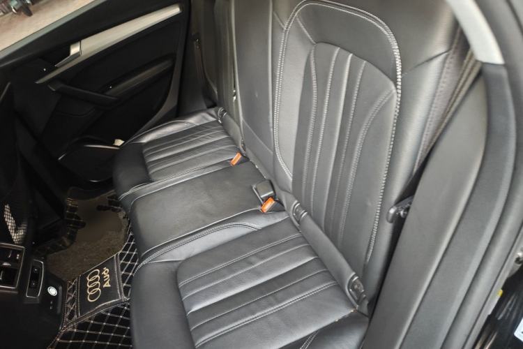 Used Audi Q5L 2020 Updated 40 TFSI Prestige Fashion Edition Left Rear Seat