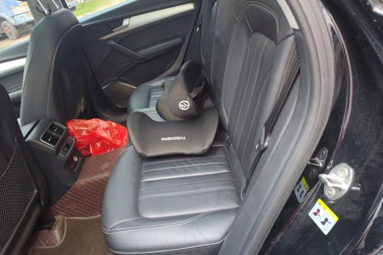 Used Audi Q5L 2020 Updated 40 TFSI Prestige Fashion Edition Left Rear Seat