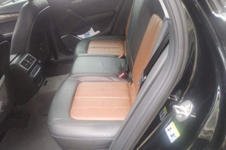 Used Audi Q5L 2020 Updated 40 TFSI Prestige Fashion Edition Left Rear Seat