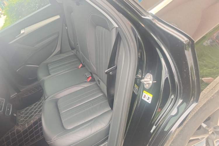 Used Audi Q5L 2020 Updated 40 TFSI Prestige Fashion Edition Left Rear Seat
