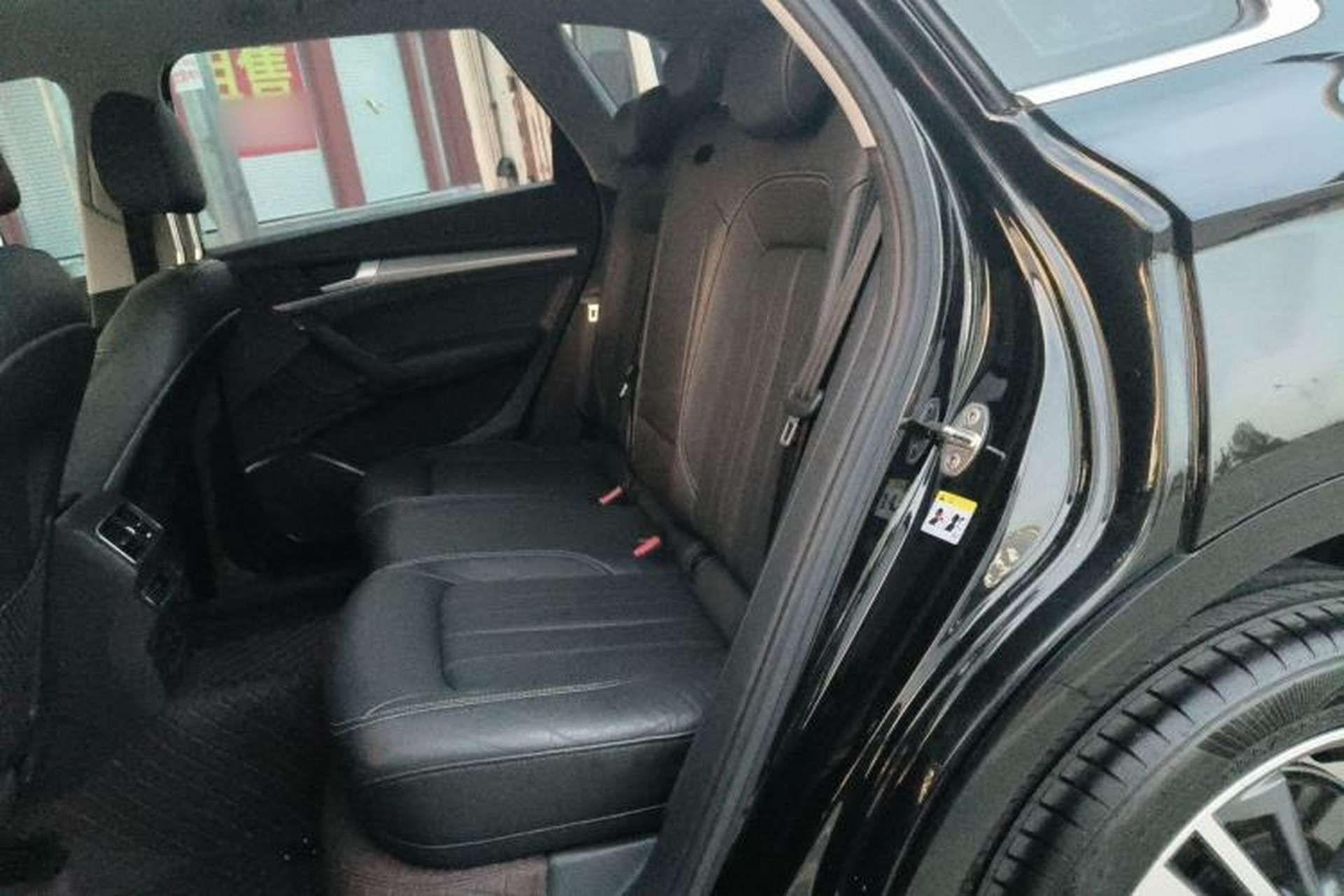 Used Audi Q5L 2020 45 TFSI Prestige Fashion Model Left Rear Seat