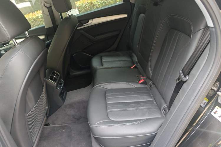 Used Audi Q5L 2020 Updated 40 TFSI Prestige Fashion Edition Left Rear Seat