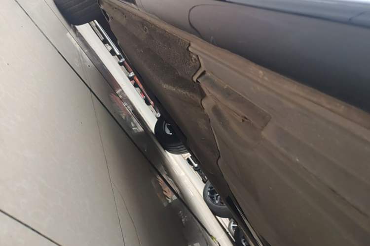 Used Audi Q5L 2020 Updated 40 TFSI Prestige Fashion Edition Left Side Sill