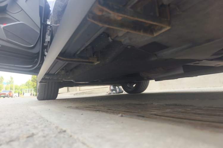 Used Audi Q5L 2020 Updated 40 TFSI Prestige Fashion Edition Left Side Sill