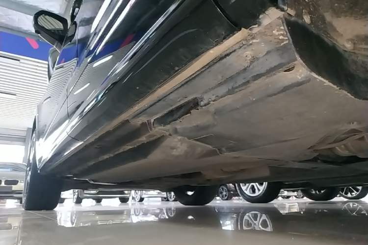 Used Audi Q5L 2020 Updated 40 TFSI Prestige Fashion Edition Left Side Sill