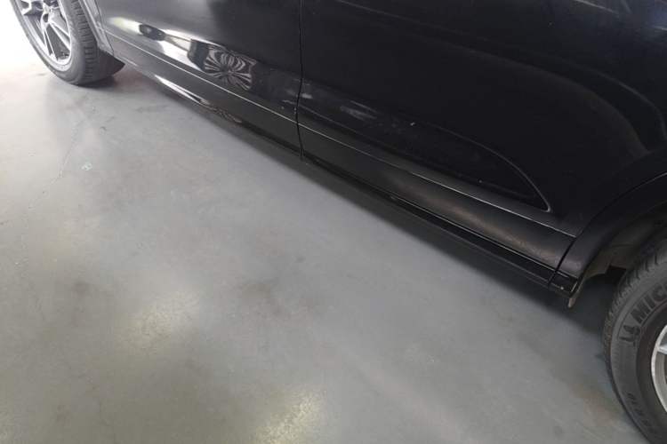 Used Audi Q5L 2020 45 TFSI Prestige Fashion Model Left Side Sill